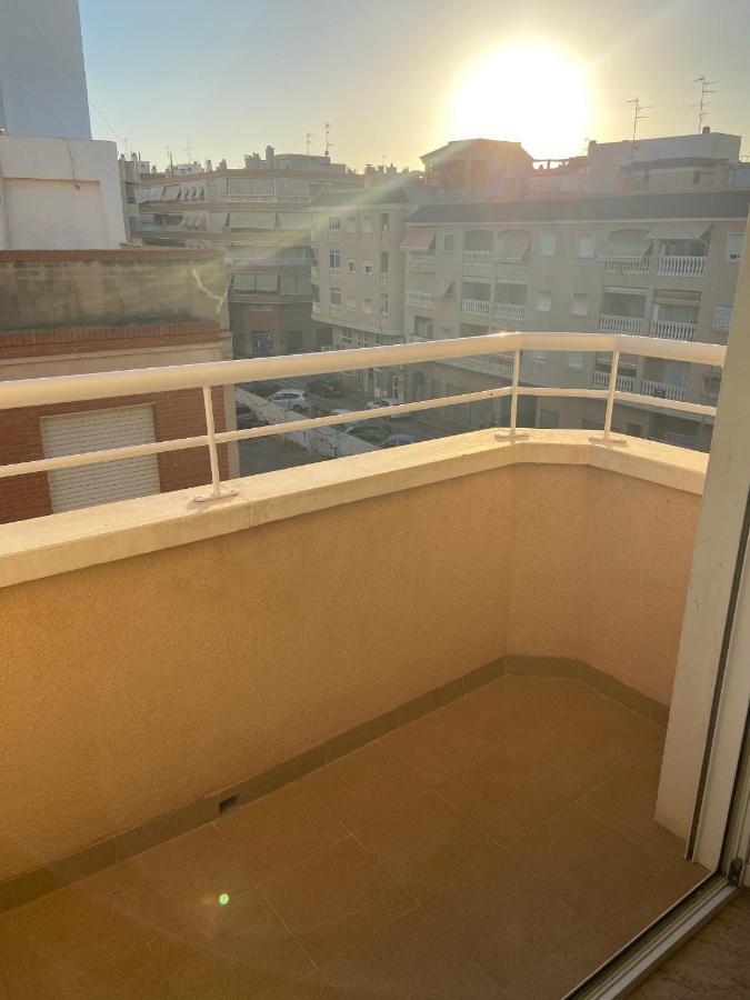 Centrico Apartamento Con Todo A Estrenar En La Playa Santa Pola Exterior photo