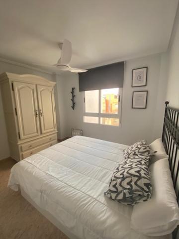 Centrico Apartamento Con Todo A Estrenar En La Playa Santa Pola Exterior photo