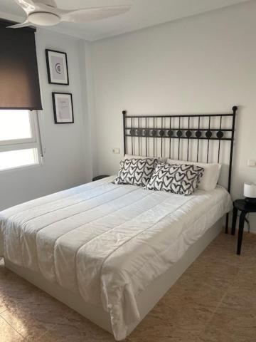 Centrico Apartamento Con Todo A Estrenar En La Playa Santa Pola Exterior photo